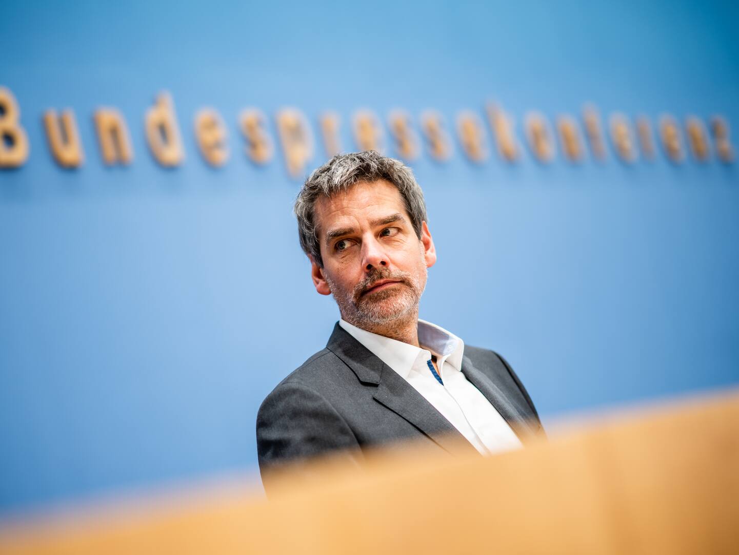 Regierungssprecher Steffen Hebestreit
Quelle: Michael Kappeler/dpa
